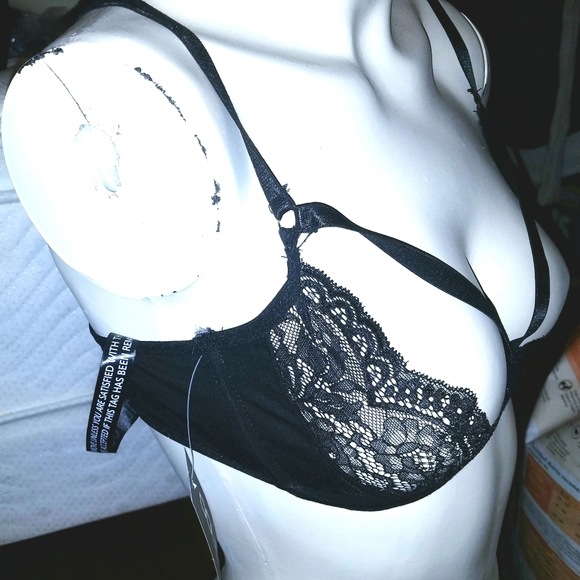 NWT - Boohoo VALENTINES HALF CUP UNDERWIRE BRA 34D - Picture 5 of 8